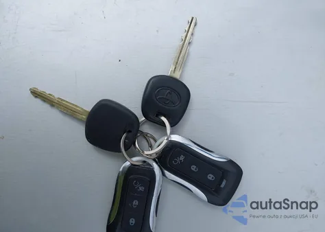 2016 Toyota Corolla L from USA, damaged, VIN 2T1BURHE2GC723804